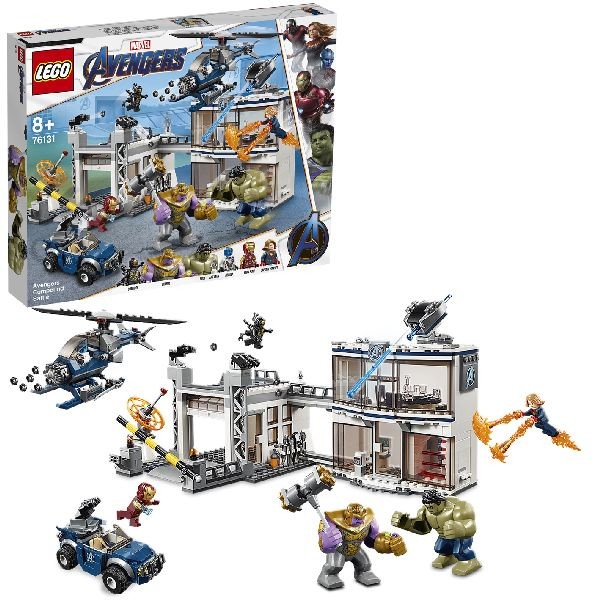 Afbeelding LEGO Marvel Avengers 76131 Strijd bij de Basis van de Avengers door Wohi.nl